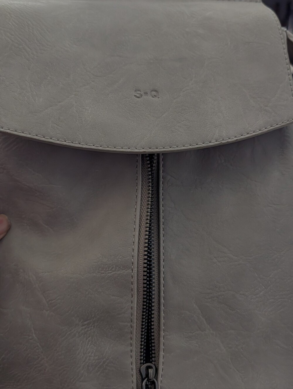 Purse/Backpack - Picture 7 of 9